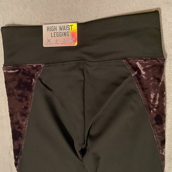 Justice, Size 10, Black Leggings with velvet trim, NEW! - Picture 3 of 10